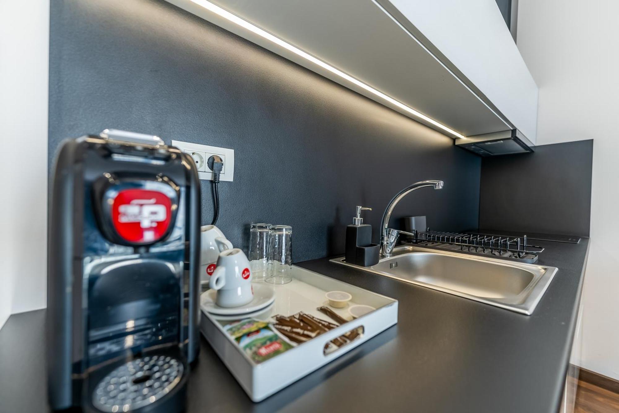 M City Aparthotel Arad Camera foto